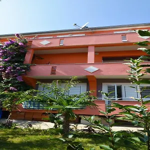Guest house Nada Zadar