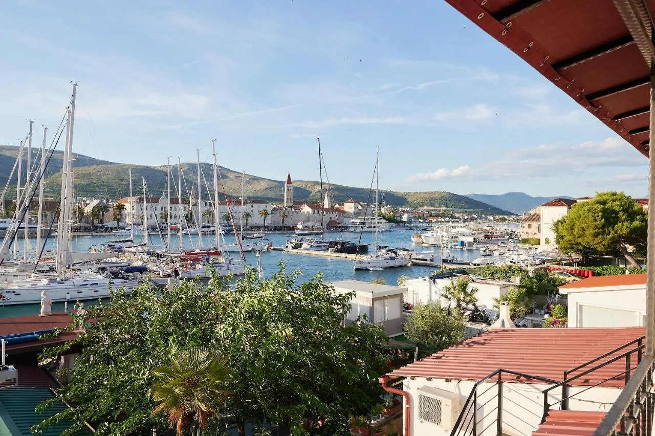 Domus Maritima Otel Trogir