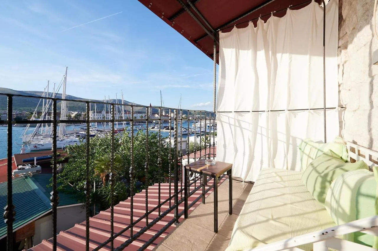 Domus Maritima Otel Trogir Hırvatistan